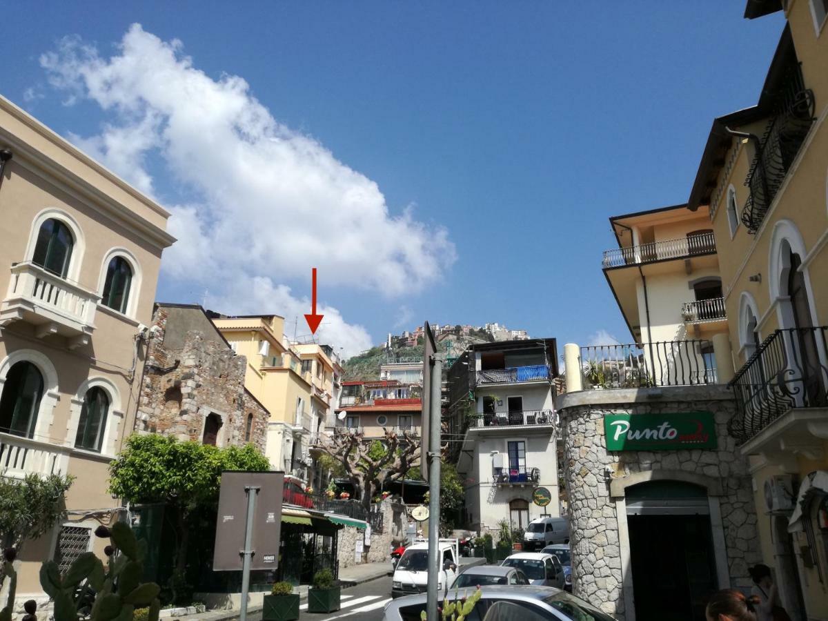 Anto'S Apartment Taormina Exterior photo